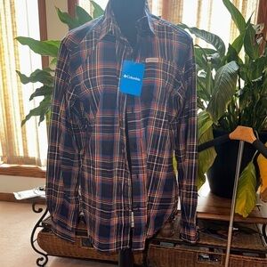 Columbia Blue and Red Casual Button Down Shirt